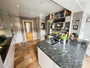 Kitchen- click for photo gallery